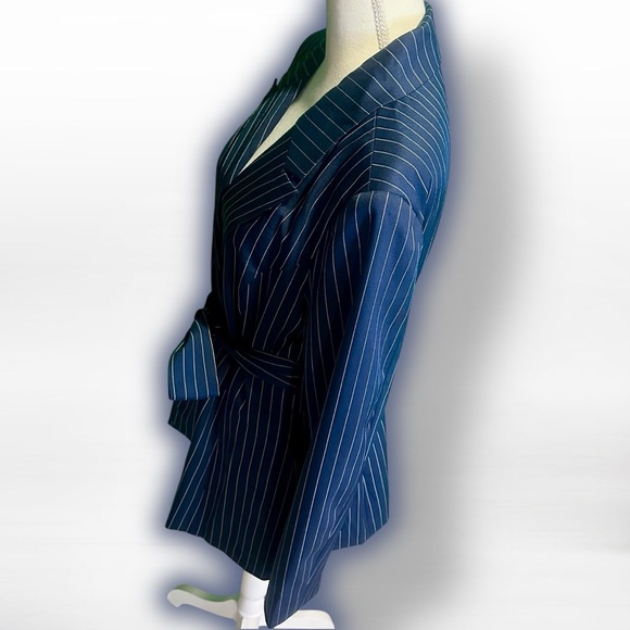 NWT Alexia Admor ‘Olya’ Striped Tie Waist Blazer in “Navy Blue” Pinstripe Sz 14 - Picture 8 of 16
